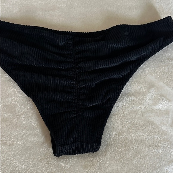 Shade & Shore Black Bikini with Leopard Print - Picture 8 of 8